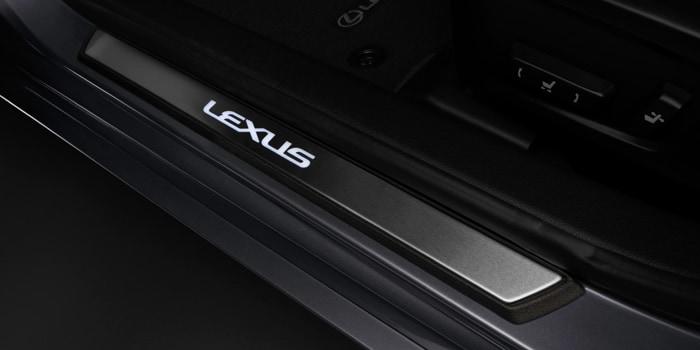 Lexus Door Sill Lexus Genuine Accessories