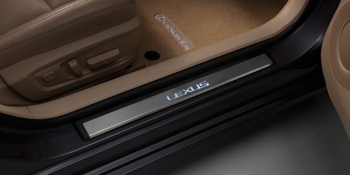 Lexus Door Sill Lexus Genuine Accessories